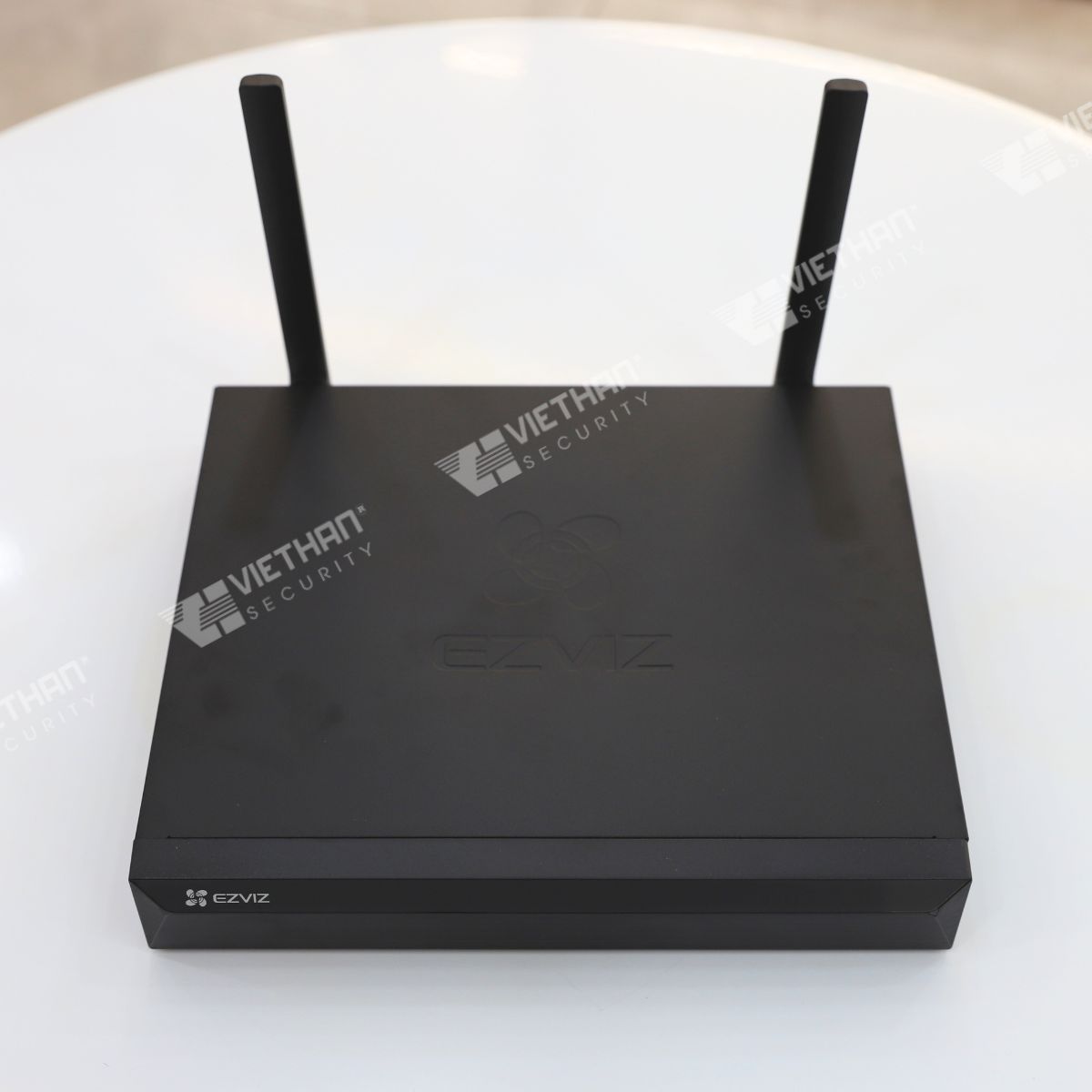 9830_dau_ghi_hinh_8_kenh_ezviz_cs_x5s_r100_8w_thumb Đầu ghi hình 8 kênh EZVIZ CS-X5S-R100-8W, 1 SATA