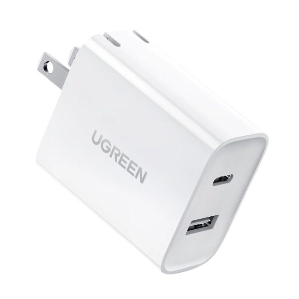 Bộ sạc tường 2 cổng Ugreen 60467 CD170 màu trắng, 1 cổng USB-C và 1 cổng USB-A